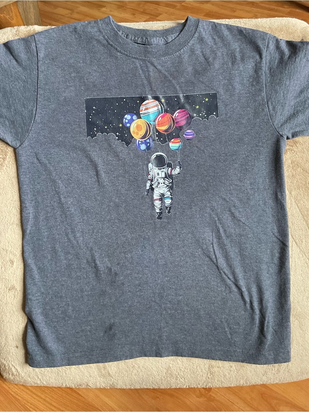 Boy Large 10/12 Gray Tee with Colorful Planet Balloon Astronaut